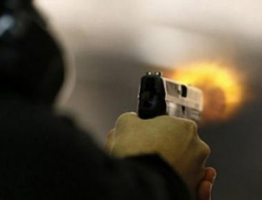 Άγριος καβγάς και πιστολίδι μεταξύ αλλοδαπών στην Αγίου Μελετίου